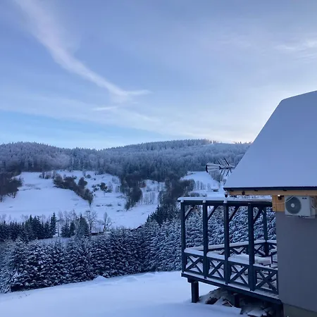 Na Skarpie 公寓 Rzeczka